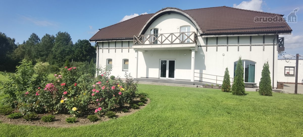 Parduodama sodyba. Kaina derinama su rimtu pirkėju.