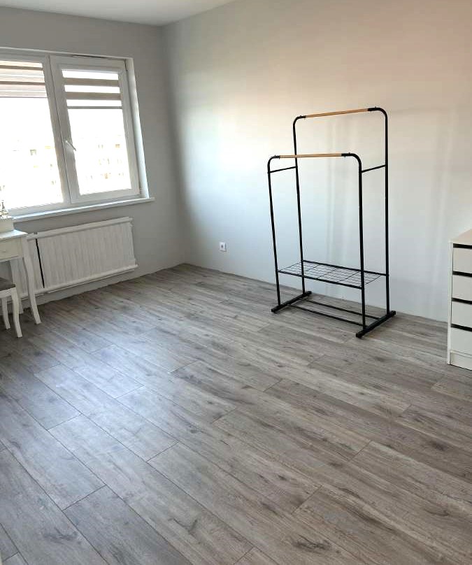 Parduodamas suremontuotas 3 kambarių butas, Klaipėdoje.