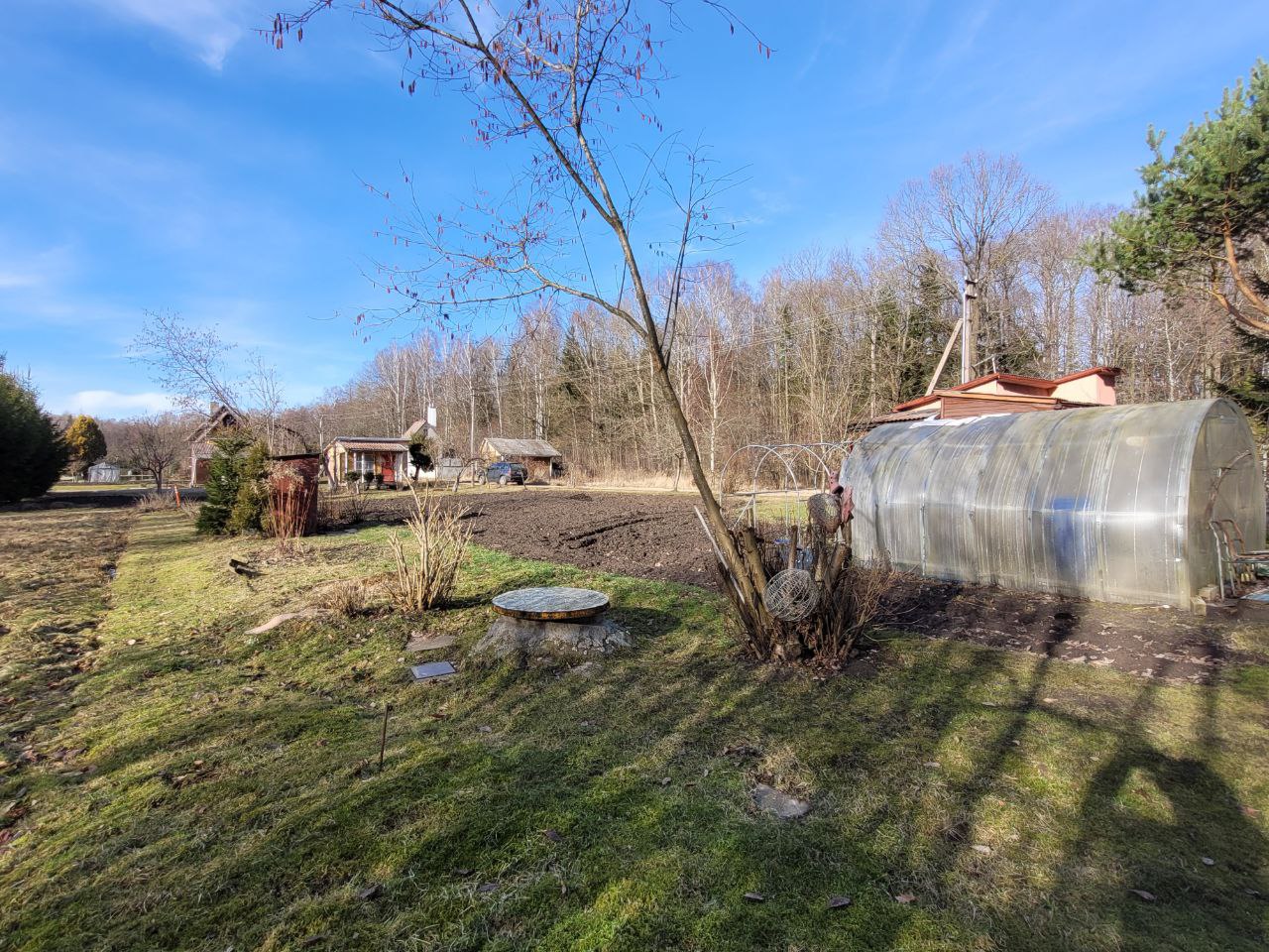 KRAŠTINIS SODO SKLYPAS ŠALIA MIŠKO, MARIJAMPOLĖS R.