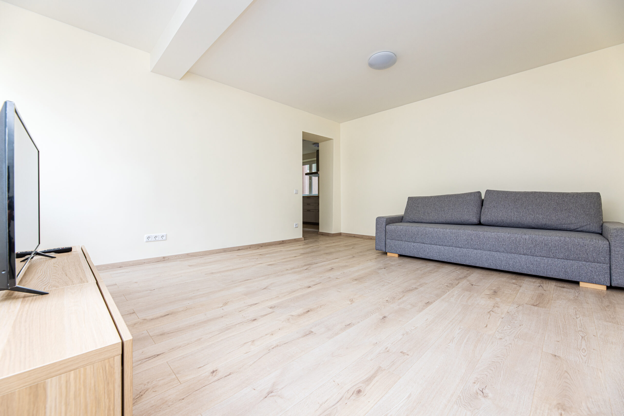 Parduodamas 1 kambario 35 kv.m. butas