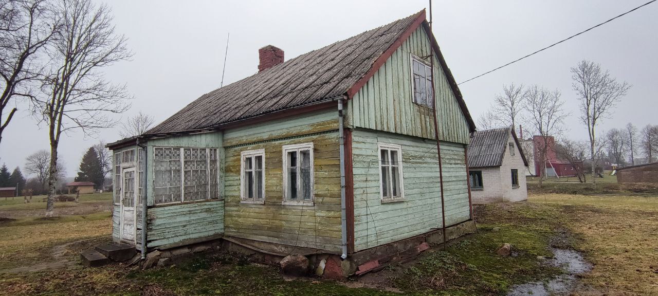 Parduodamas namas. Skuodo rajone.