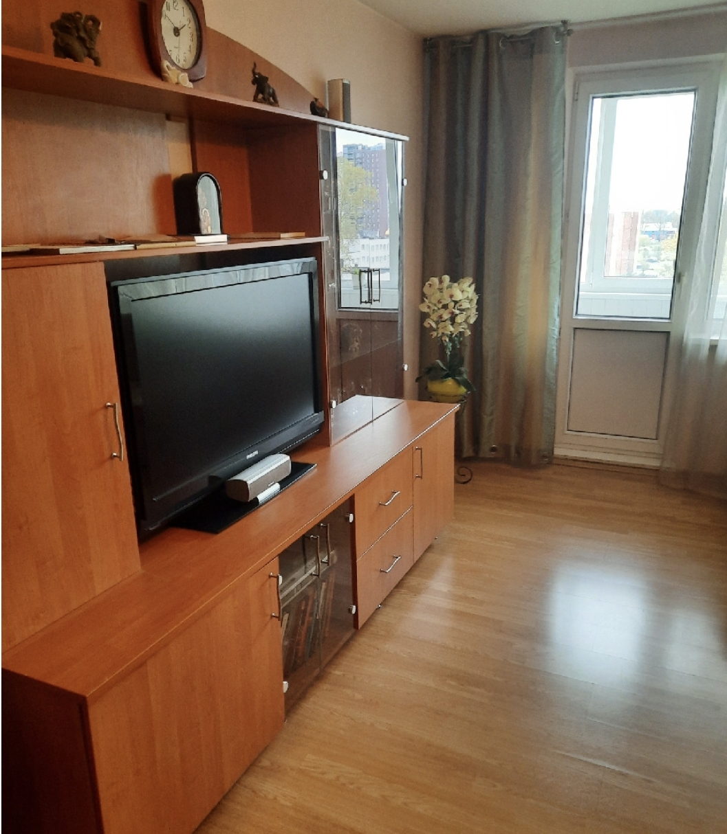 Parduodamas 3 kambarių butas