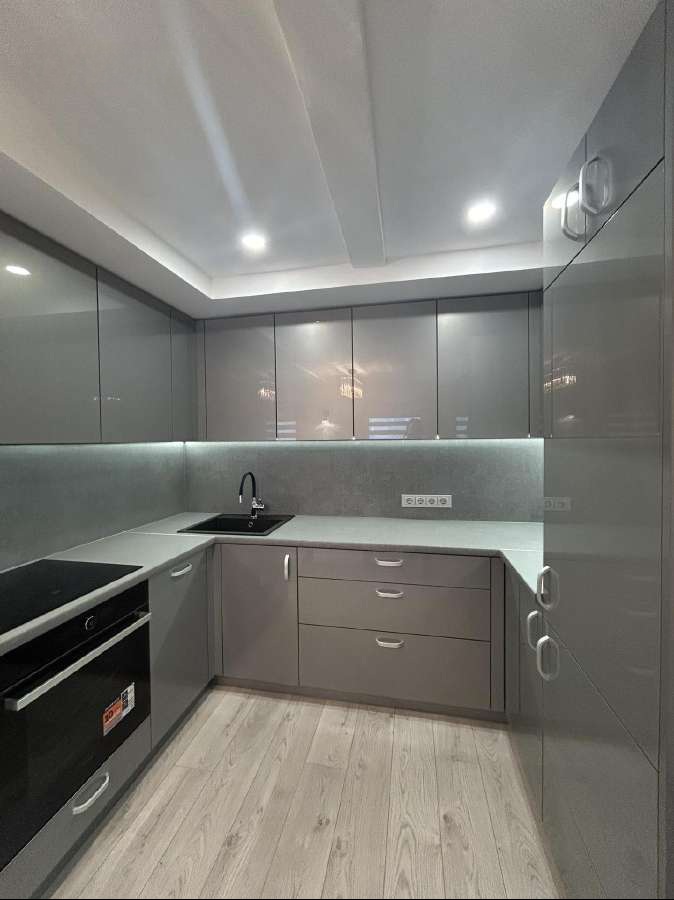 Parduodamas puikus 2 kambarių butas, Klaipėdos senamiestyje!