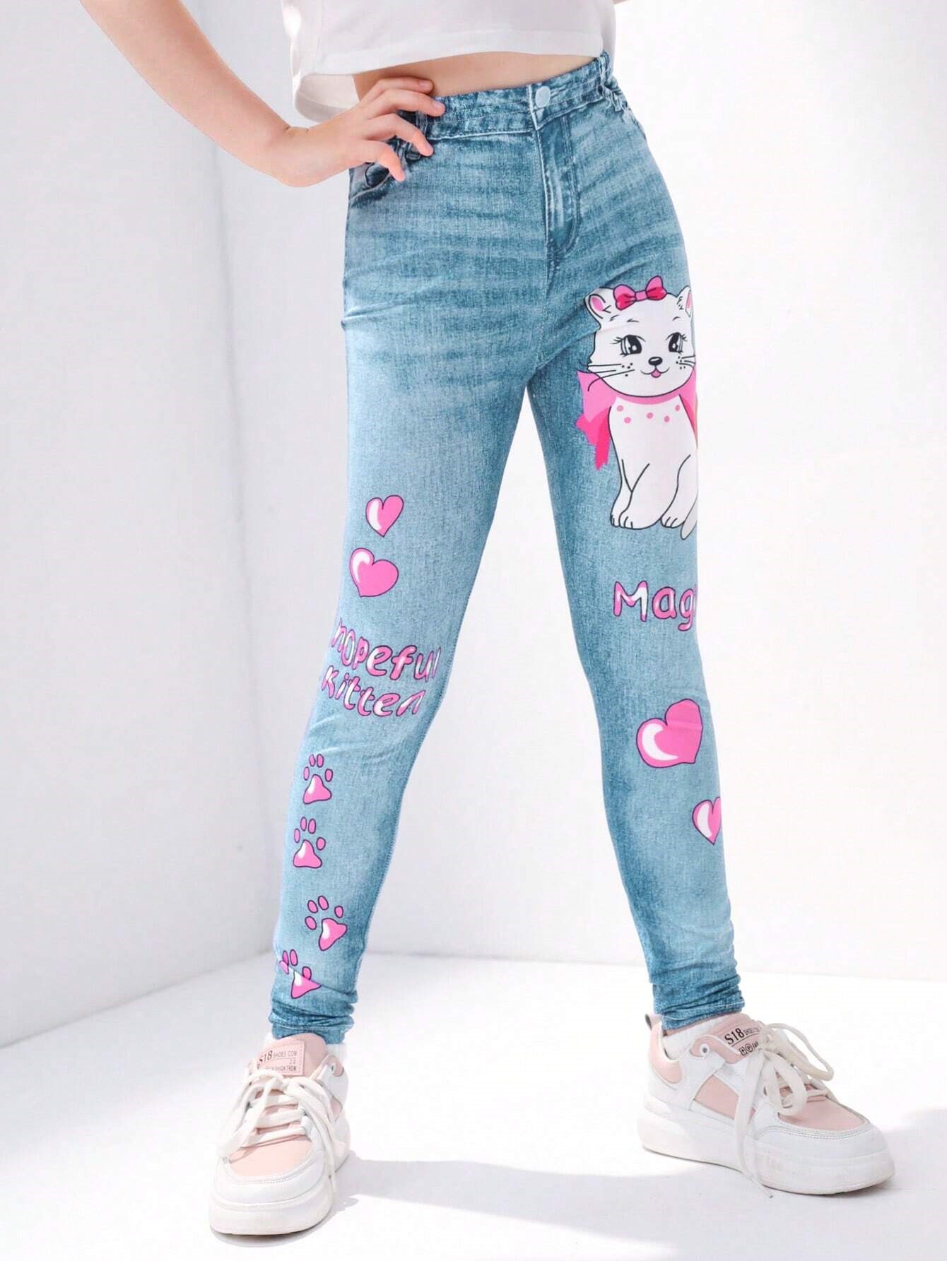 Tamprės džinsų imitacija