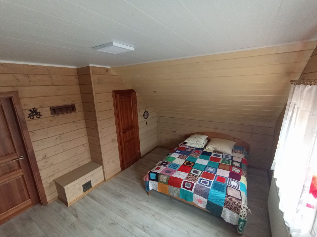 RENOVUOTA SODYBA SU TVENKINIAIS, PIRTIMI, IGNALINOS R.