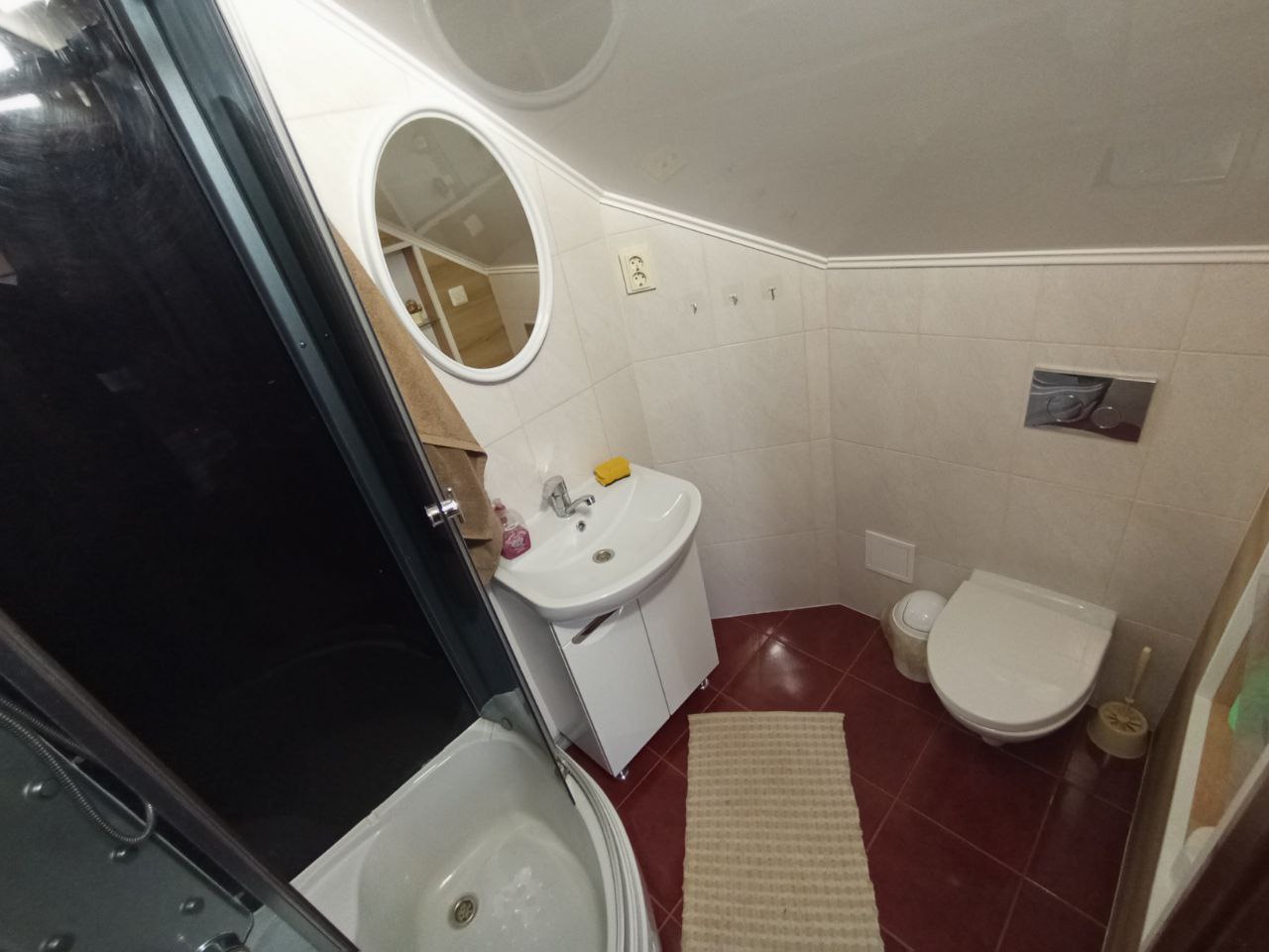 RENOVUOTA SODYBA SU TVENKINIAIS, PIRTIMI, IGNALINOS R.