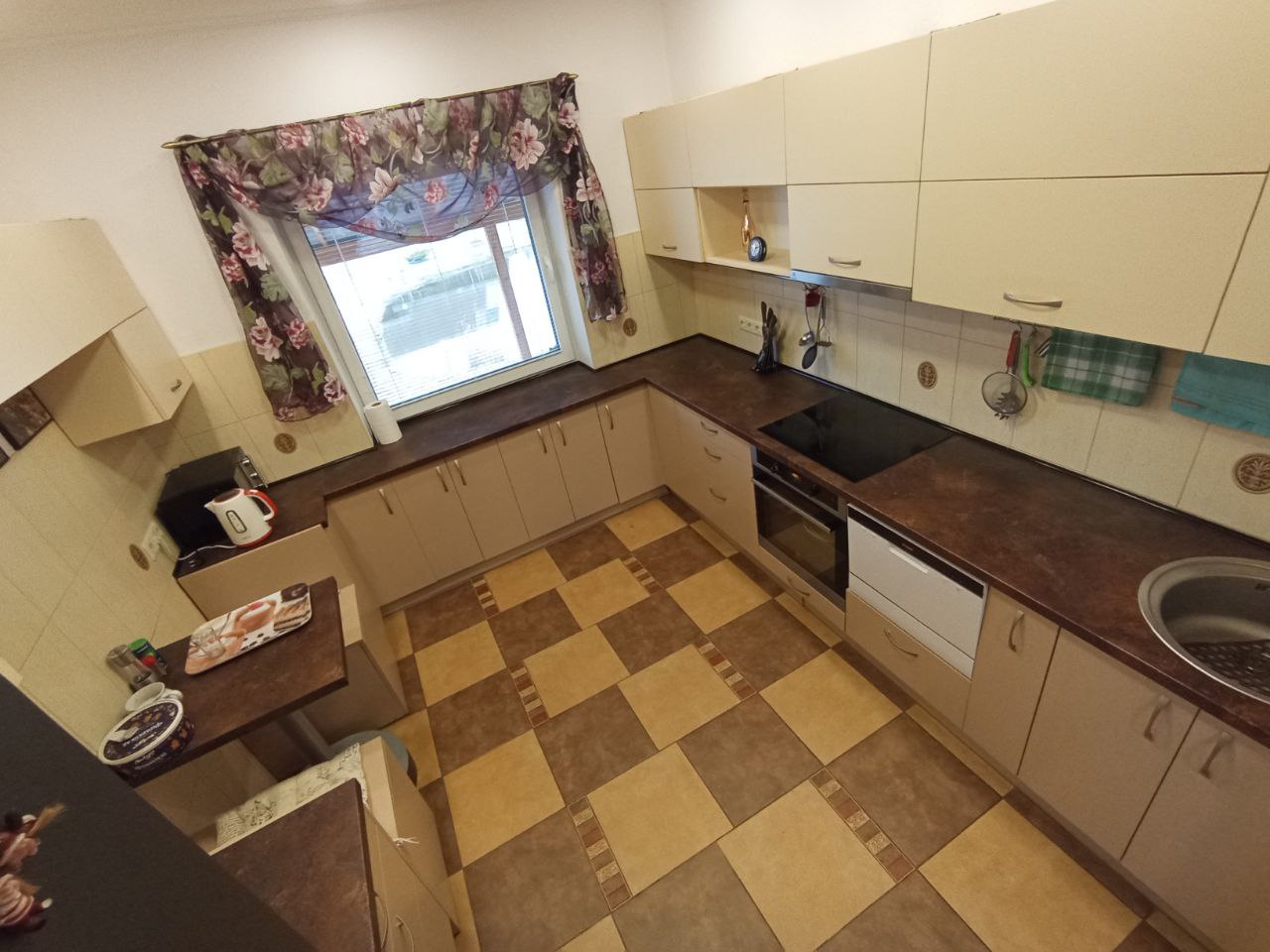 RENOVUOTA SODYBA SU TVENKINIAIS, PIRTIMI, IGNALINOS R.