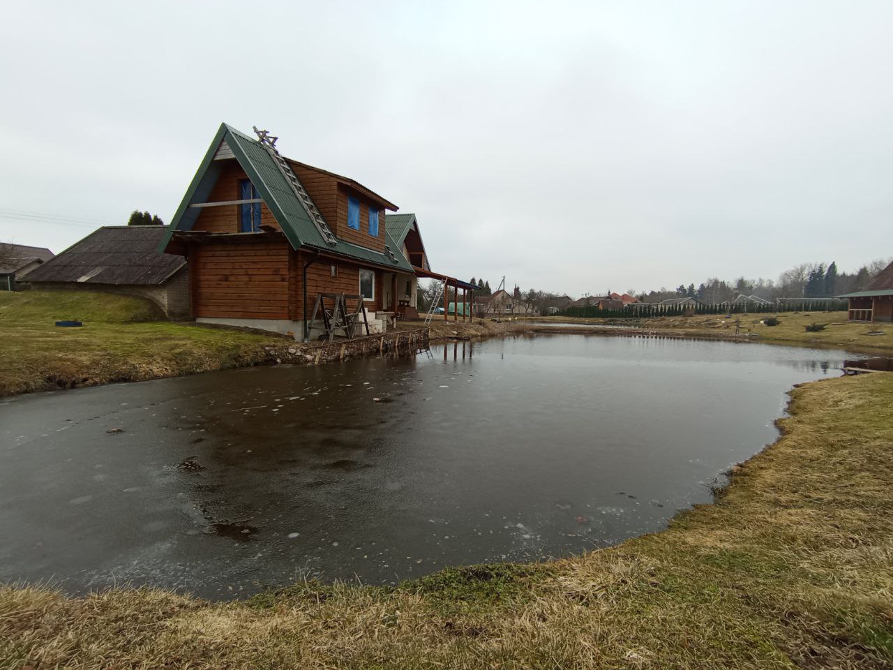 RENOVUOTA SODYBA SU TVENKINIAIS, PIRTIMI, IGNALINOS R.