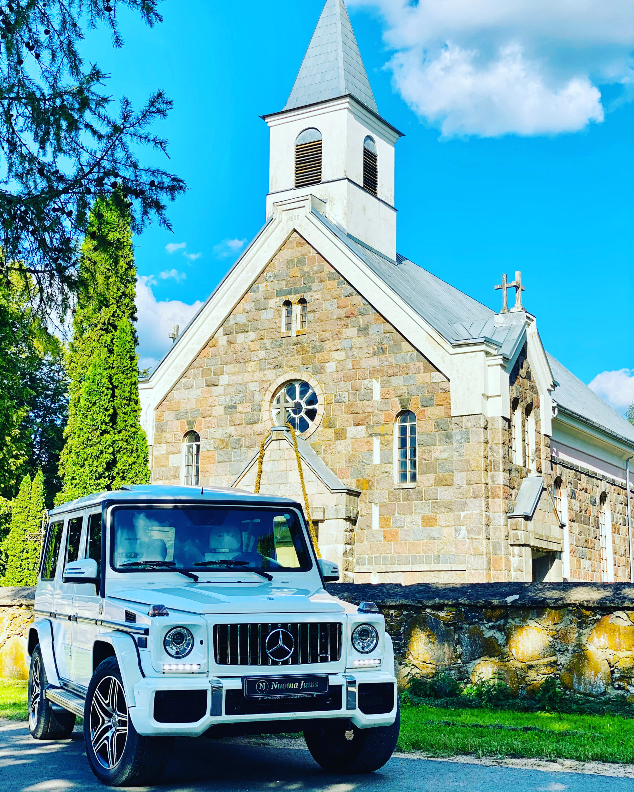 Automobilių nuoma vestuvėms , automobiliai vestuvėms su vairuotoju , prabangių automobilių nuoma