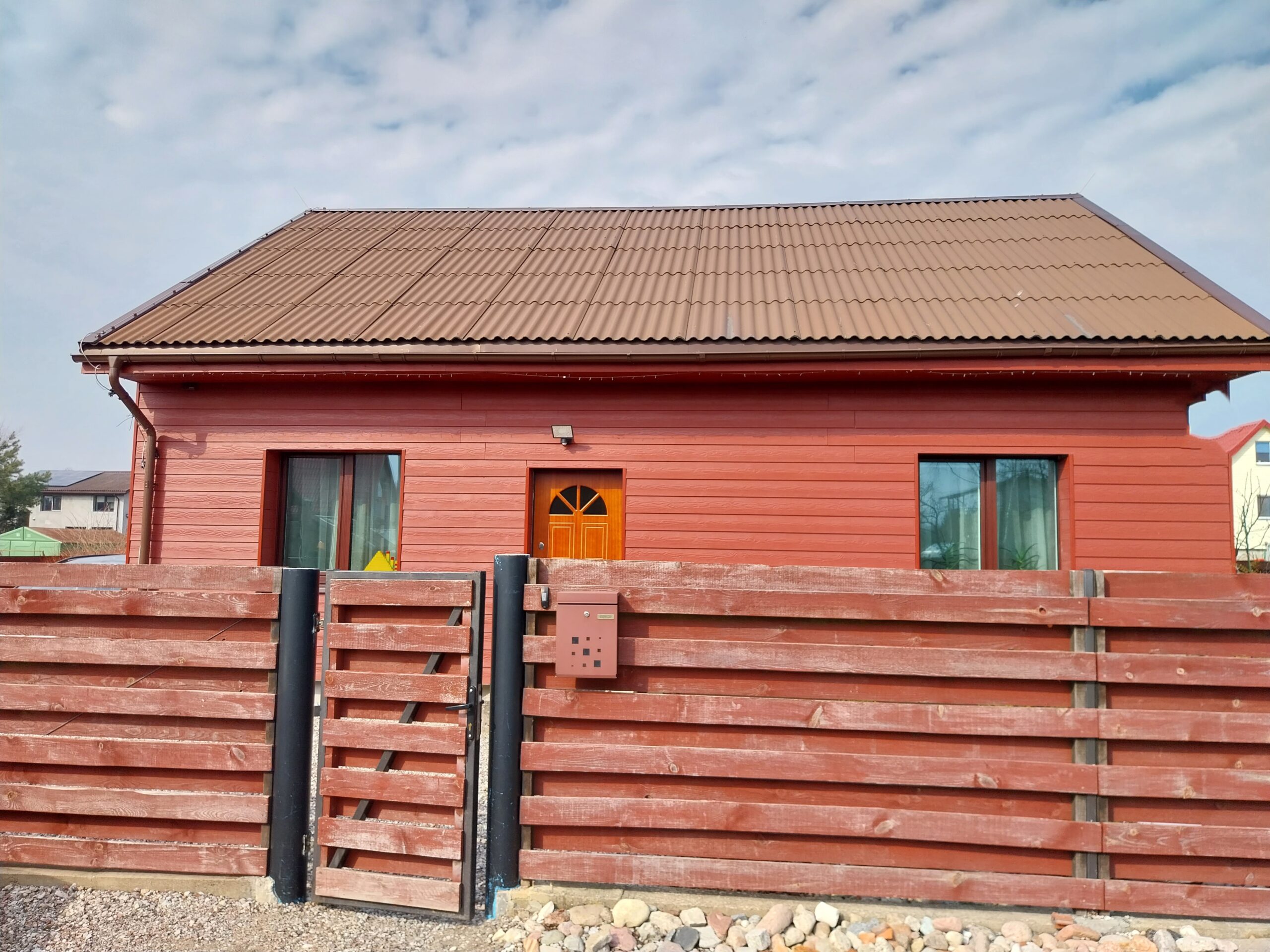 Parduodamas namas Dercekliuose.