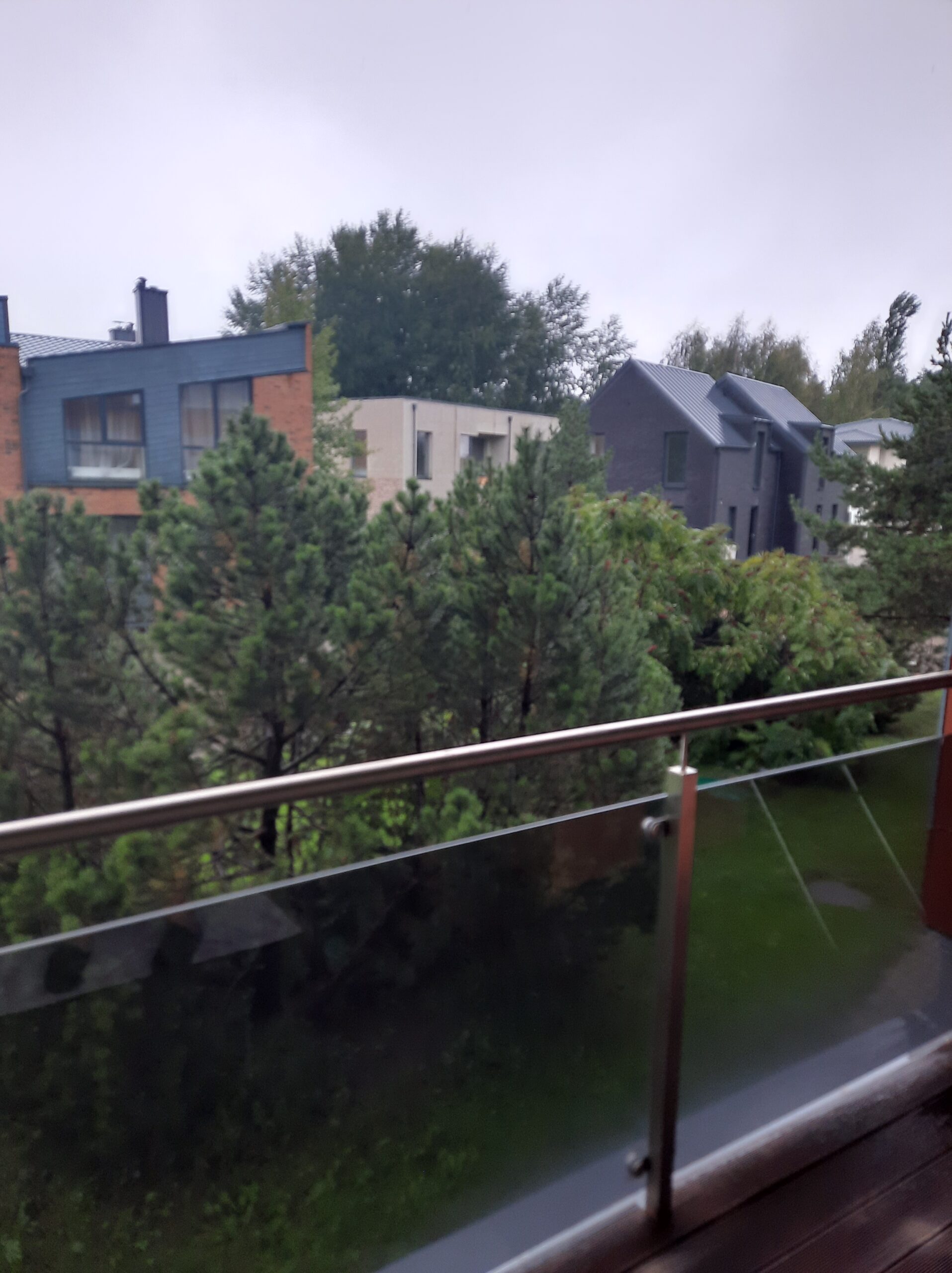 2 Kambarių ilgalaikei nuomai naujame name