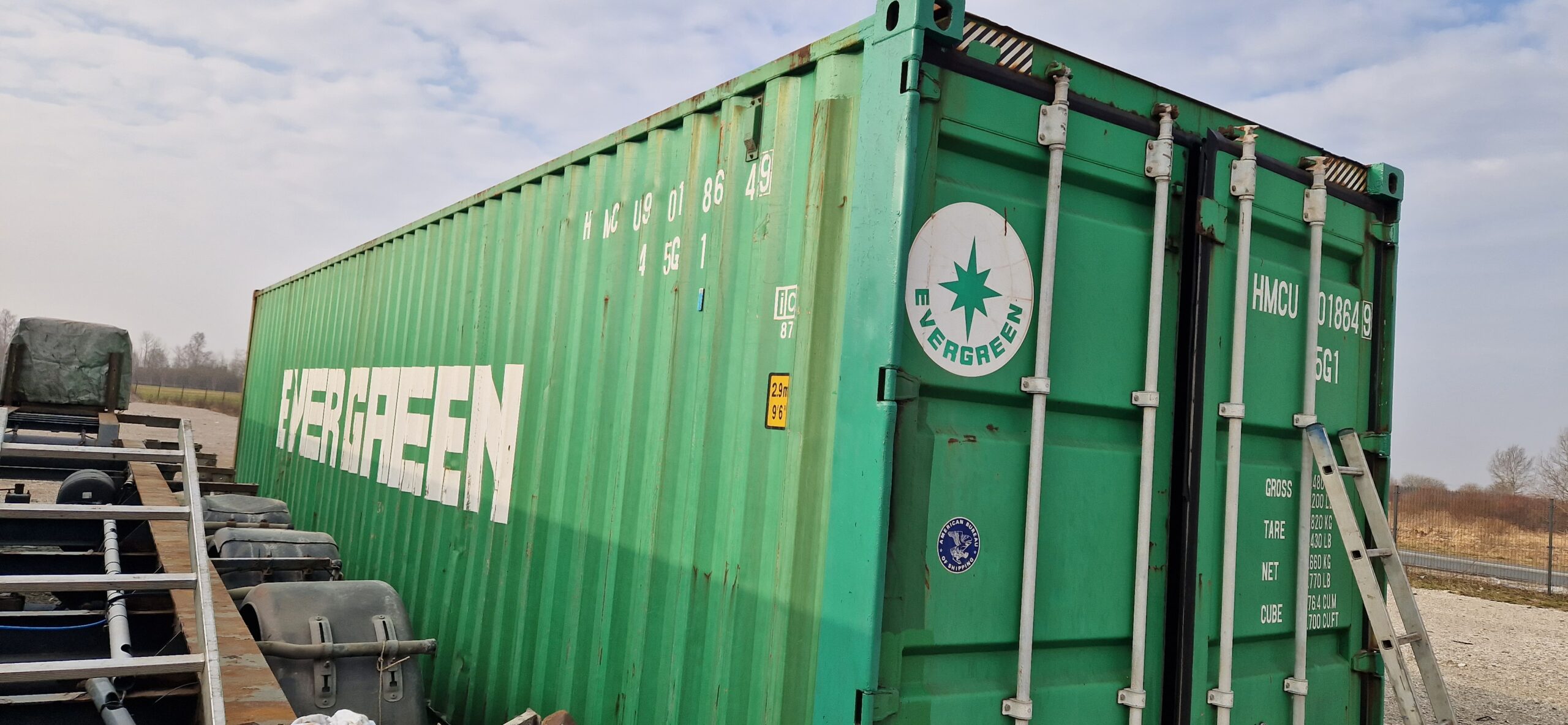 Jūriniai konteineriai – tinkami garažui