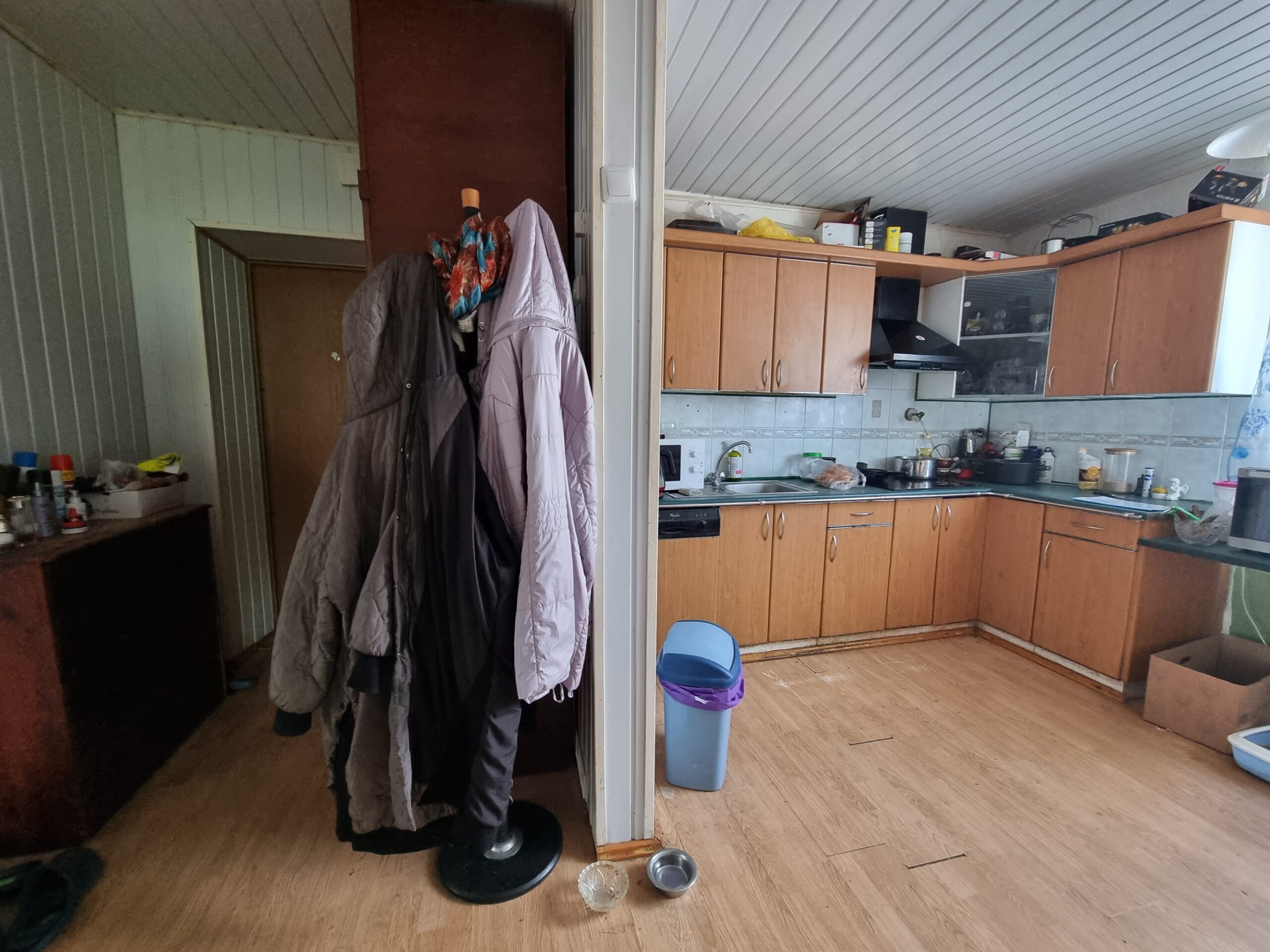 Rietavo m. parduodamas 3 kambarių 64.01 kv.m., butas 1 aukšte.