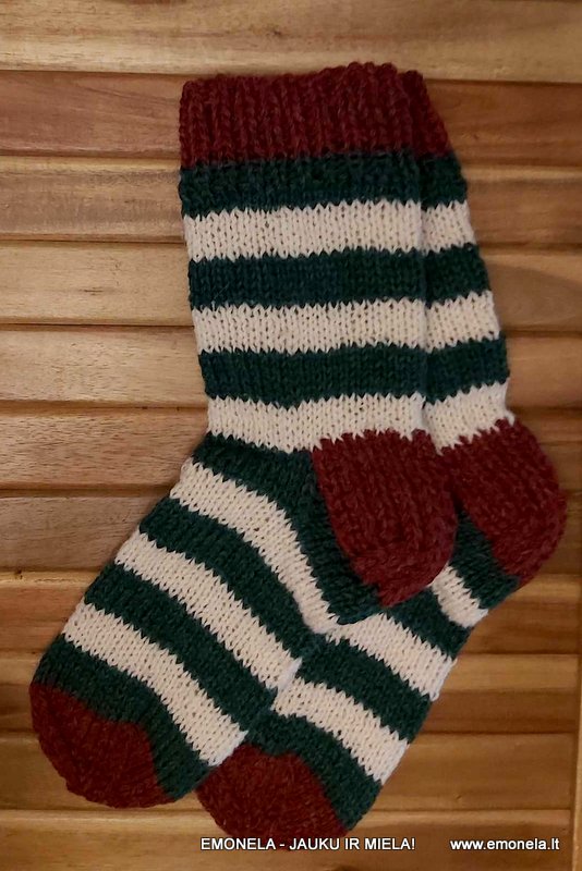 MEGZTOS ELFŲ KOJINĖS, vilna 100 %, 40-43 d.