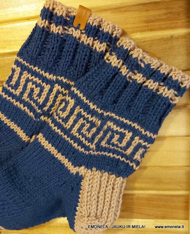 MEGZTOS KOJINĖS – DIDELĖS ( ! platus aulas), vilna Dydis: 44-48+