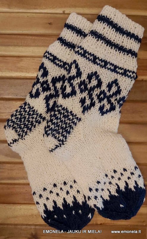 MEGZTOS KOJINĖS, ilgesnis auliukas, vilna Dydis: 44-46+