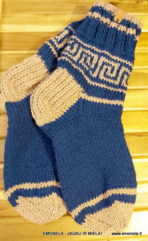 MEGZTOS KOJINĖS – DIDELĖS ( ! platus aulas), vilna Dydis: 44-48+