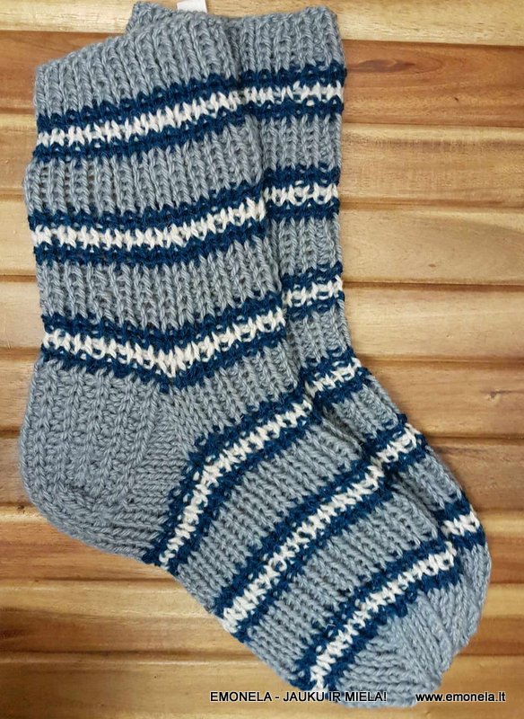 MEGZTOS KOJINĖS, tinka platesnei pėdai, 42-46 d.