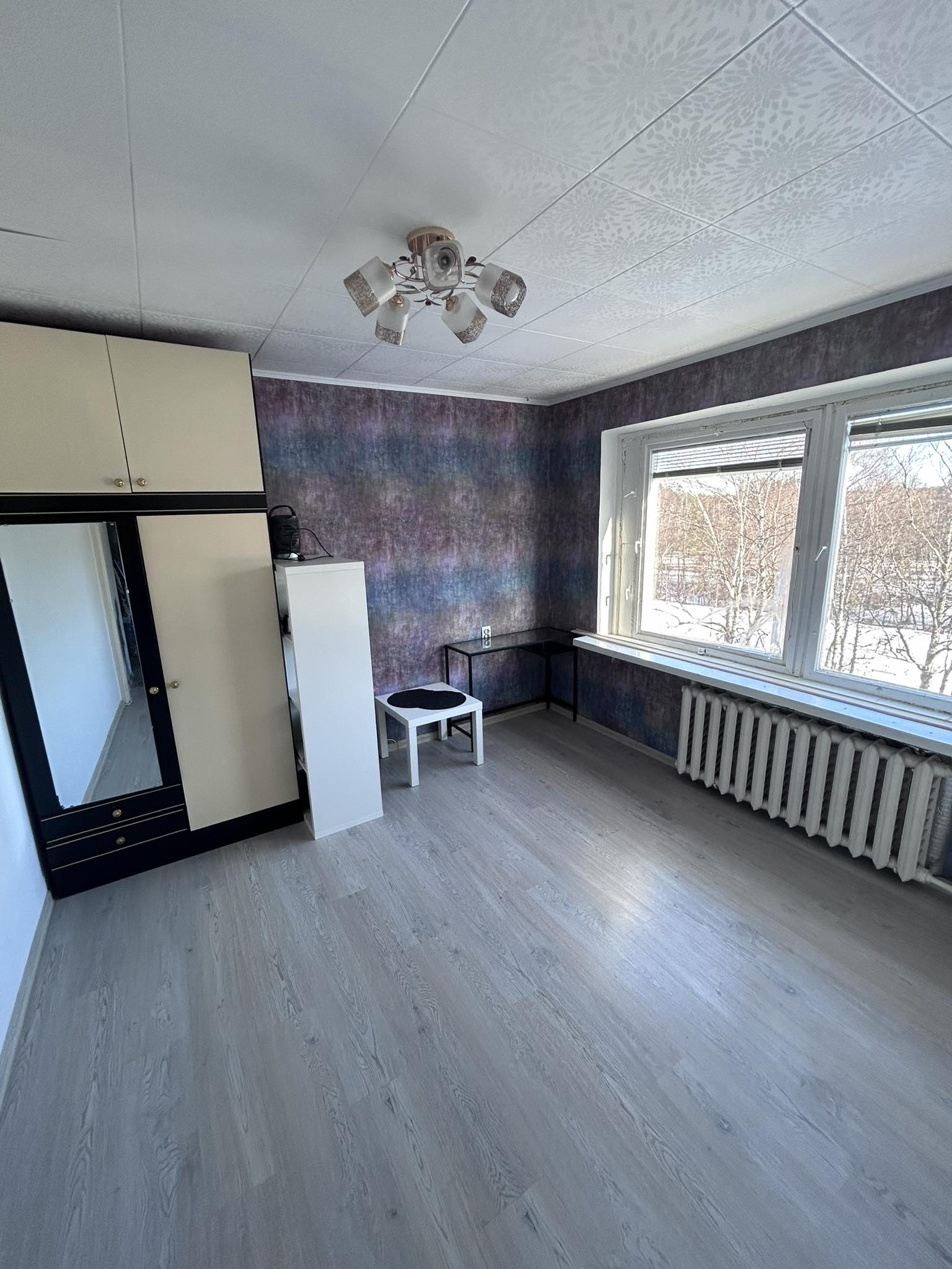 Parduodamas 2 kambarių butas Visagine