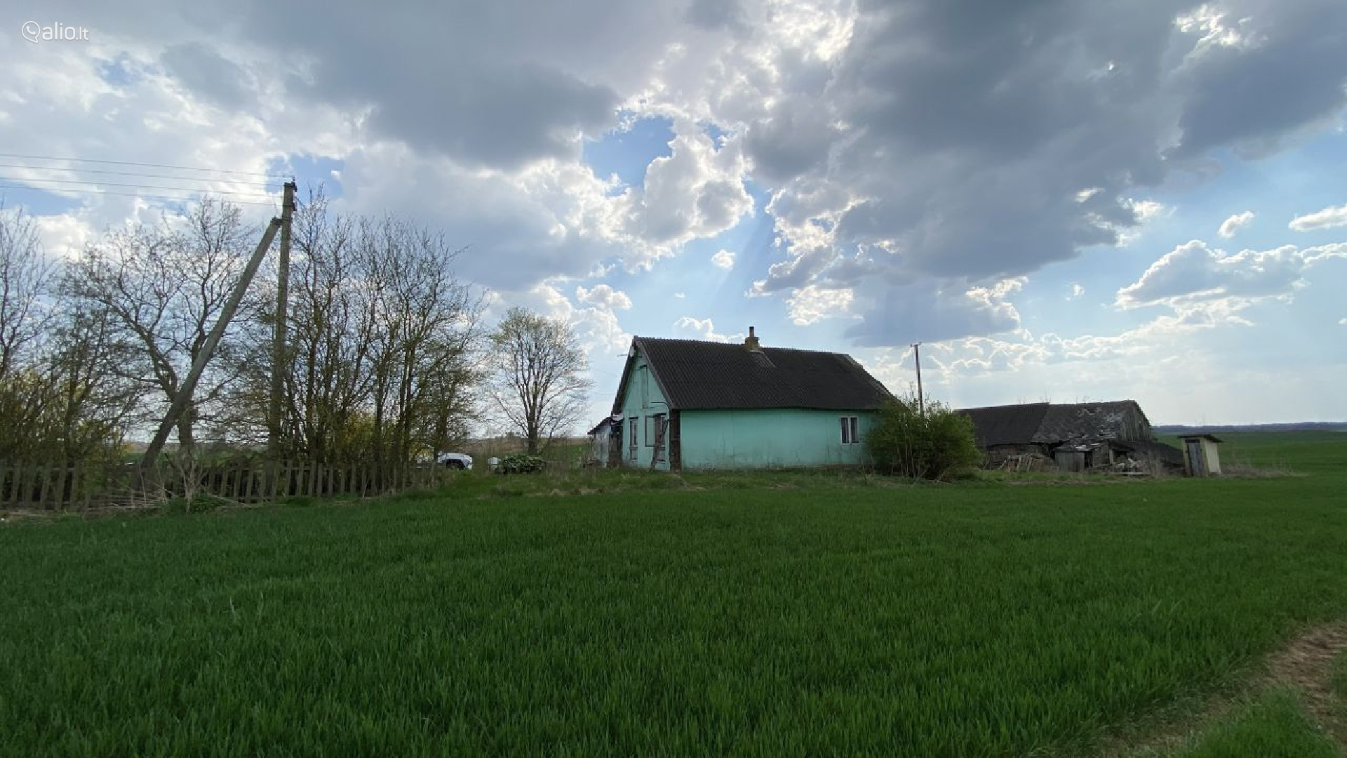 PARDUODAMA SODYBA VIENKIEMYJE KAUNO R.