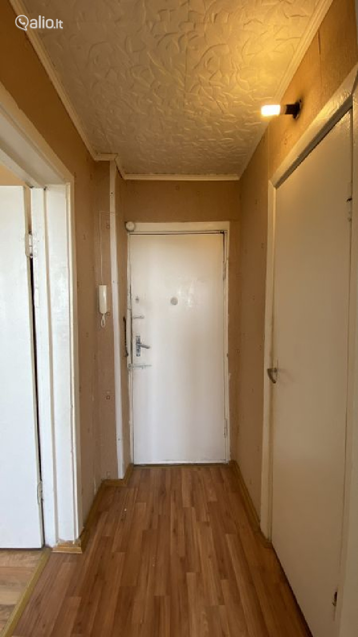 PARDUODAMAS 1 KAMBARIO BUTAS ŠALIA NEVĖŽIO UPĖS, KĖDAINIUOSE