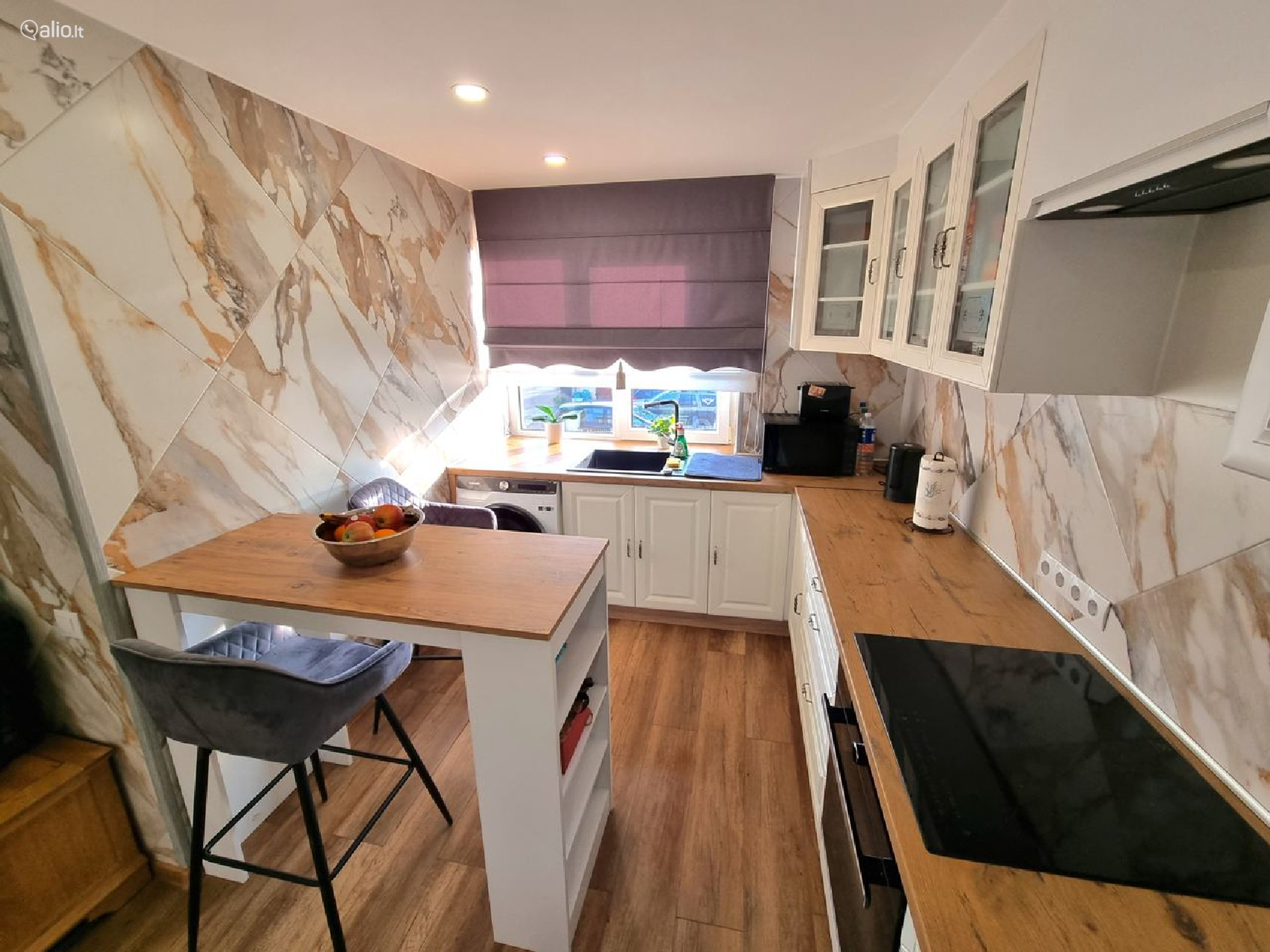 3 KAMBARIŲ BUTAS SU SKLYPU, PANEVĖŽIO R., RAMYGALA