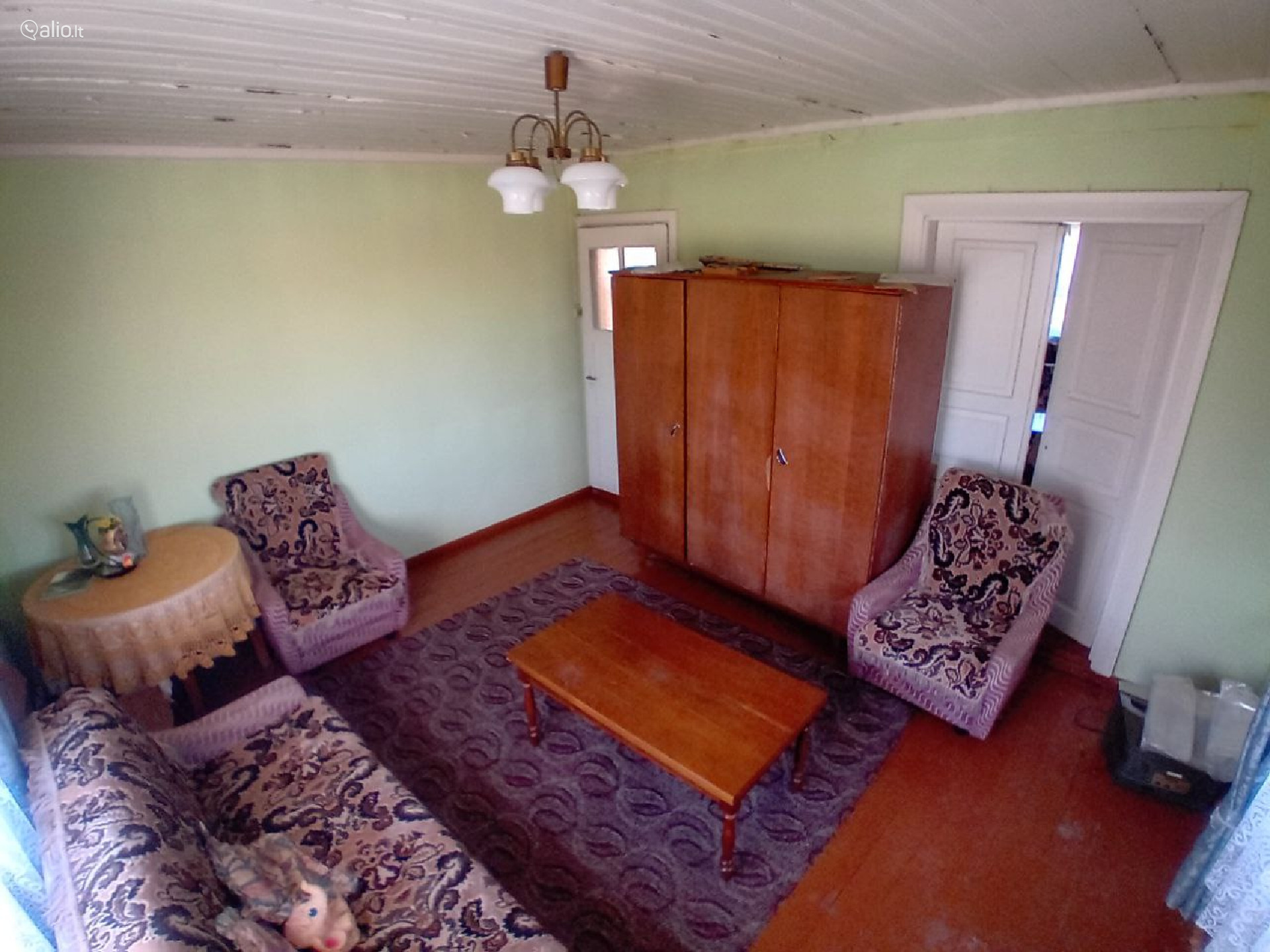 ĮRENGTAS NAMAS RADVILIŠKIO R., SKĖMIŲ K. SU 30 A ŽEMĖS