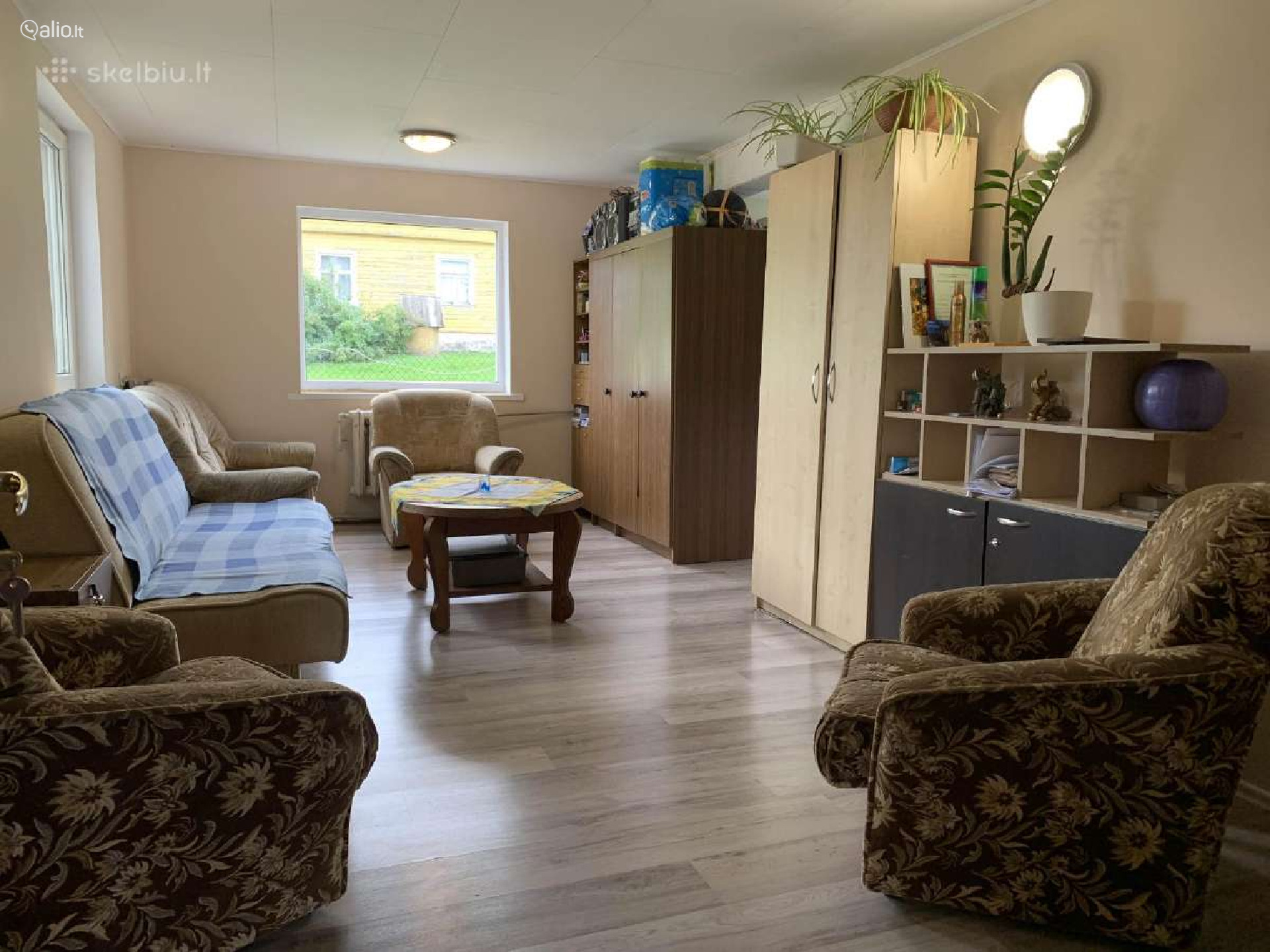 Parduodamas gyvenamasis namas