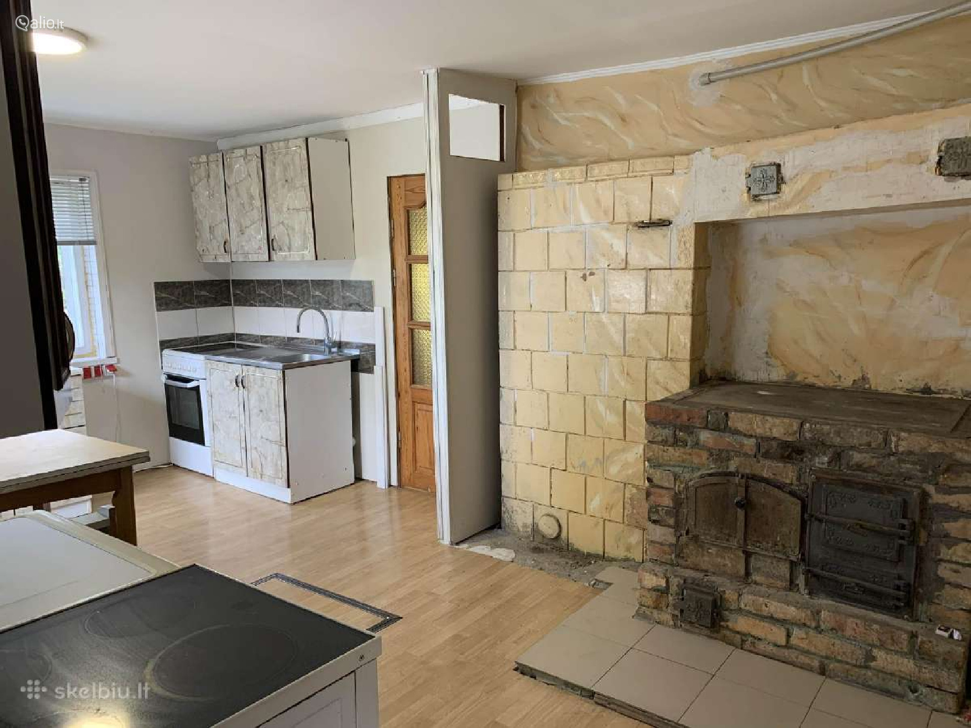 Parduodamas gyvenamasis namas