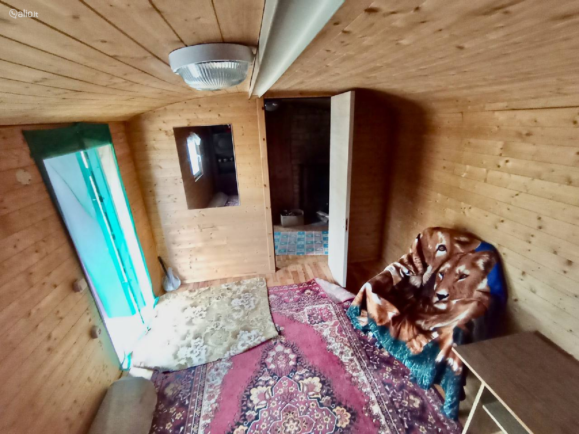 SODO NAMELIS SU PIRTIMI, VISAGINO R.