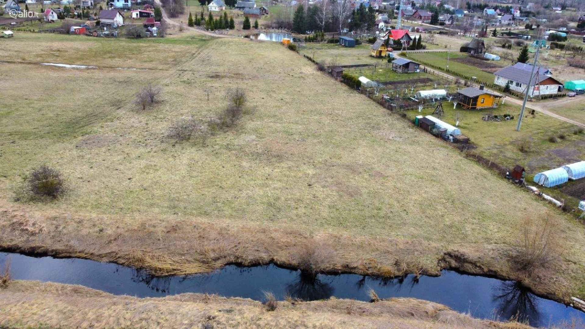 SKLYPAI ANT UPĖS KRANTO PYRAGIŲ K., KUPIŠKIO R.