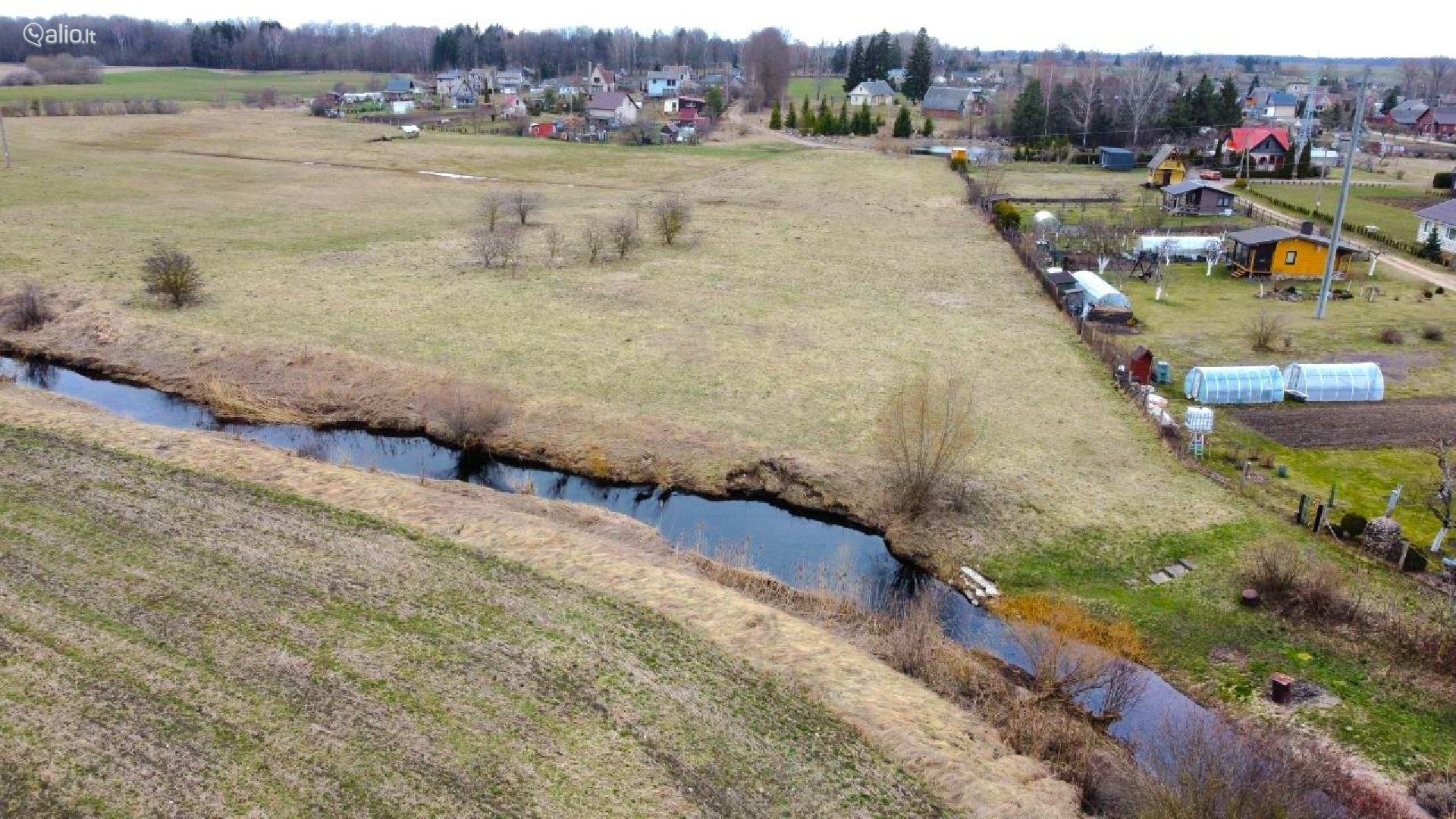 SKLYPAI ANT UPĖS KRANTO PYRAGIŲ K., KUPIŠKIO R.