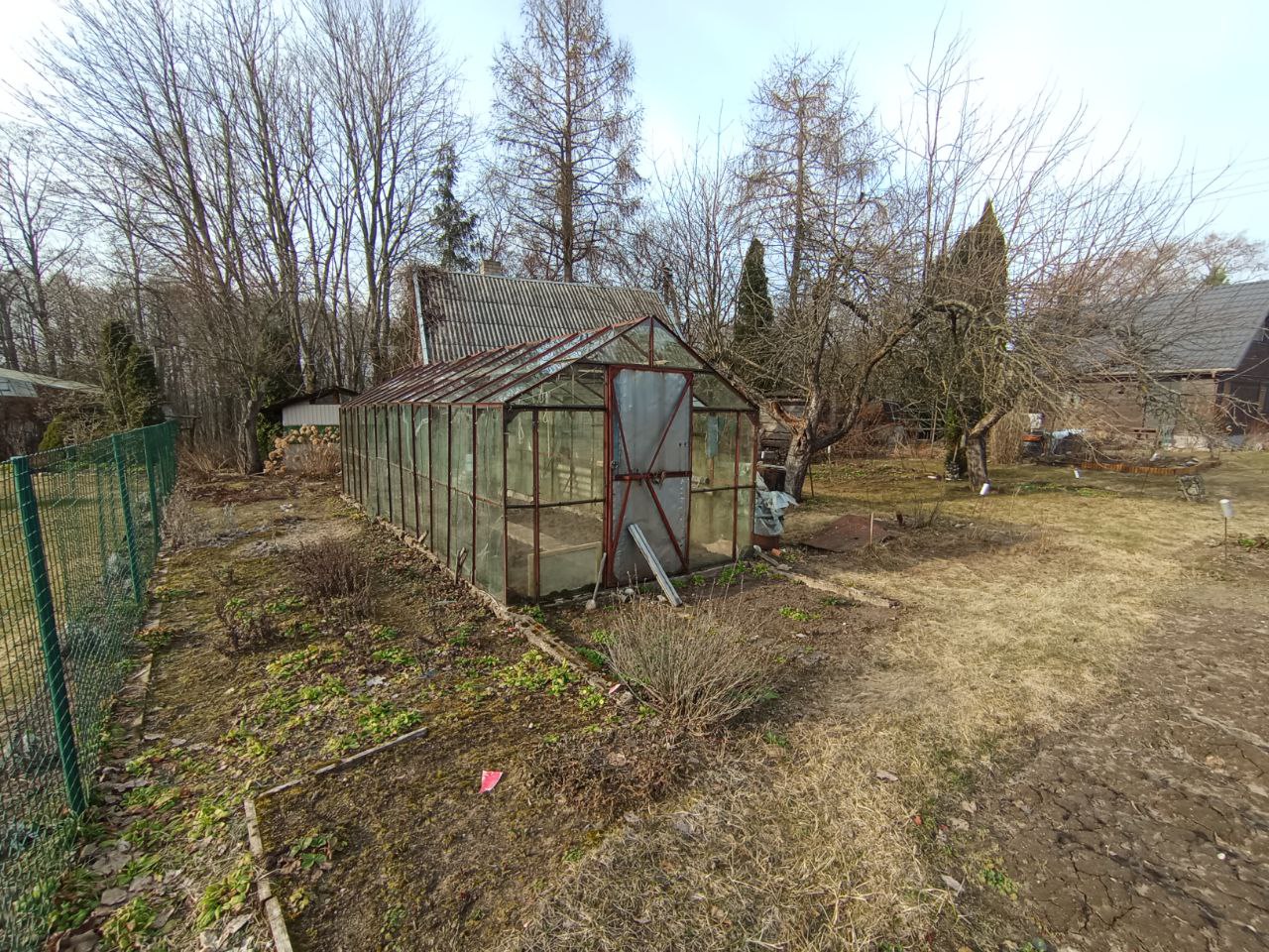 Parduodamas sodo sklypas su namuku