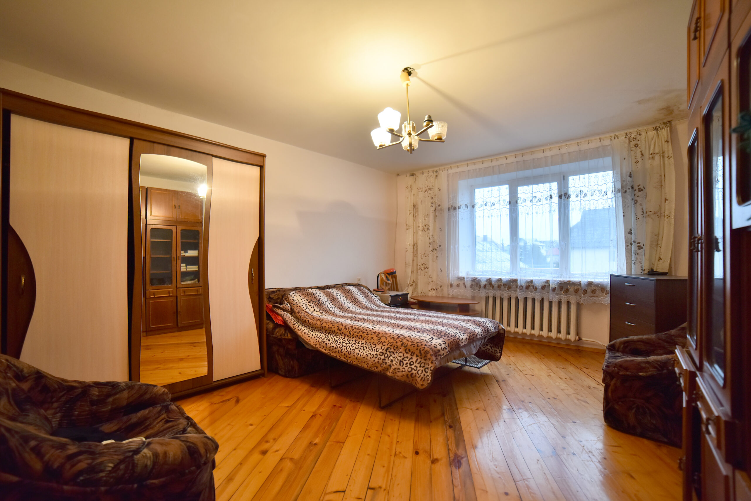 Parduodamas namas, Telšiuose.