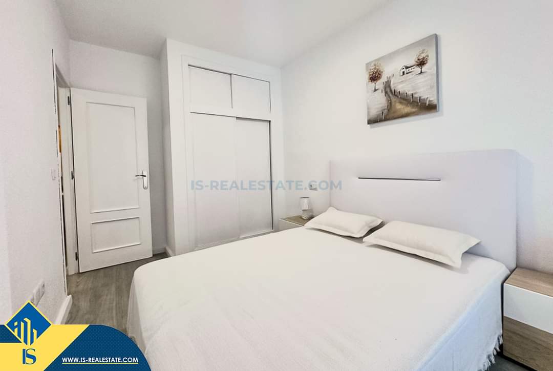Parduodamas 3 kambarių renovuotas apartamentas, Ispanijoje, Alicante provincija, Torrevieja