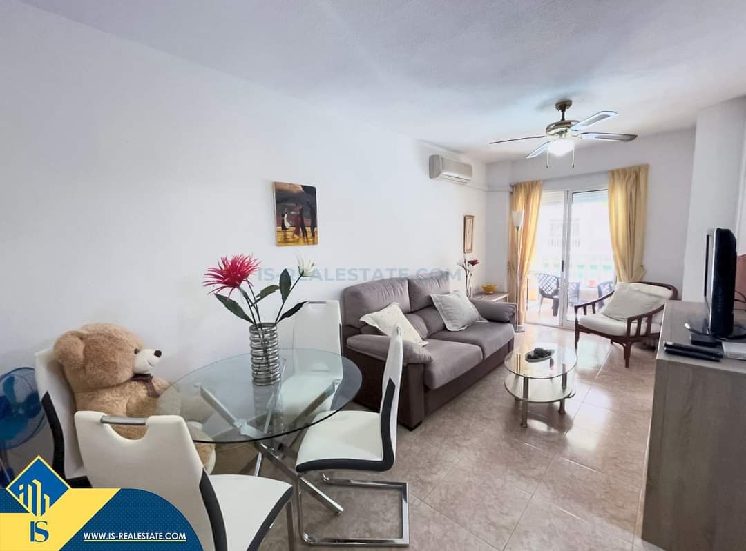 Parduodamas 2 kambarių renovuotas apartamentas, Ispanijoje, Alicante provincijoje, Torrevieja mieste
