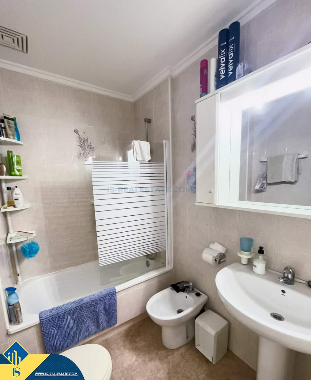 Parduodamas 2 kambarių renovuotas apartamentas, Ispanijoje, Alicante provincijoje, Torrevieja mieste