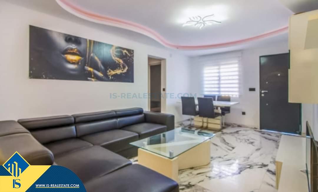 Parduodamas 3-jų kambarių renovuotas namas, Ispanijoje, Alicante provincijoje, Torrevieja mieste, El Chaparral rajone