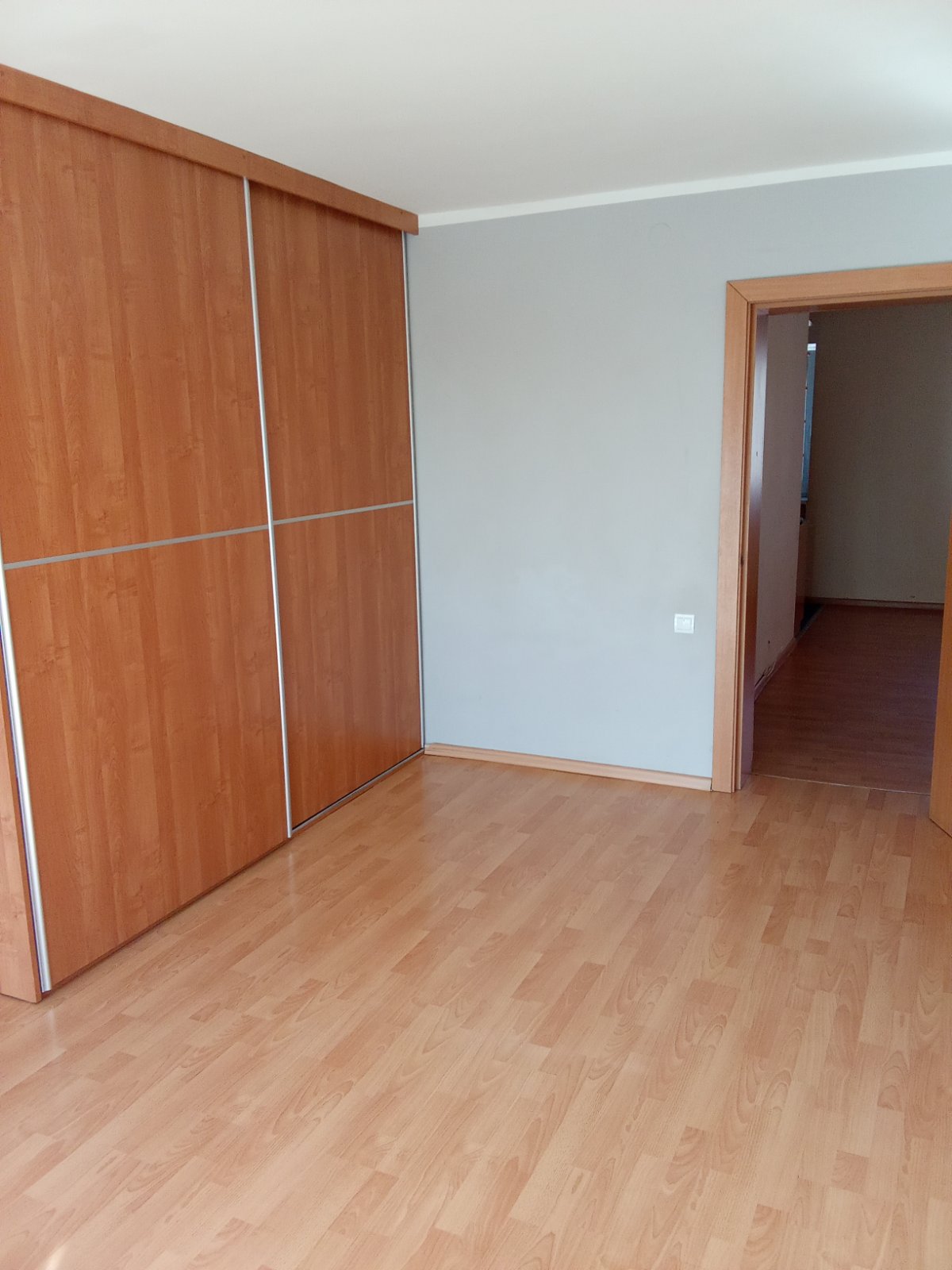 Parduodamas 3 kambarių butas Anykščių g. Ukmergė