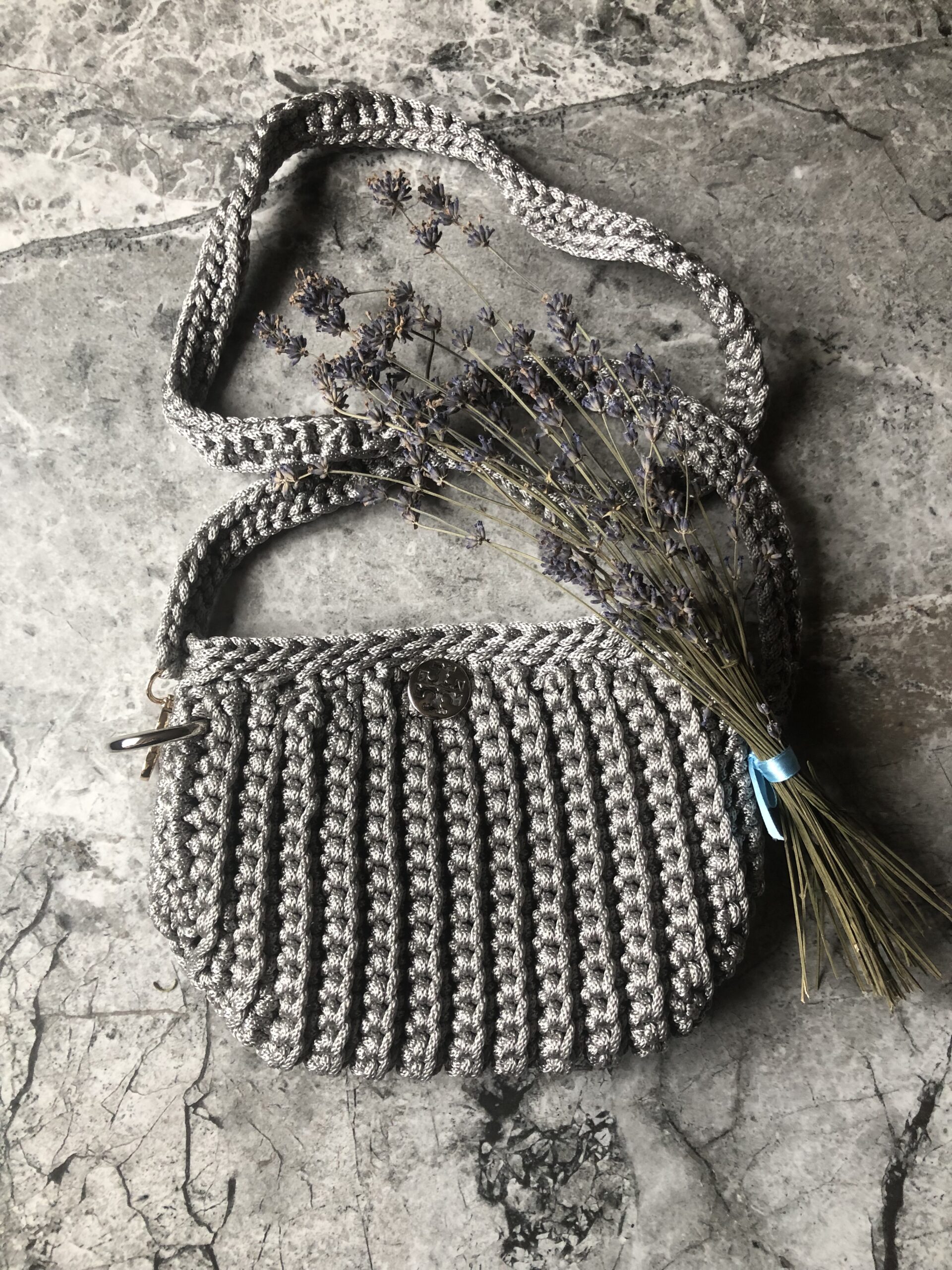 poliesterio virvės nerta rankinė per petį mergaitei