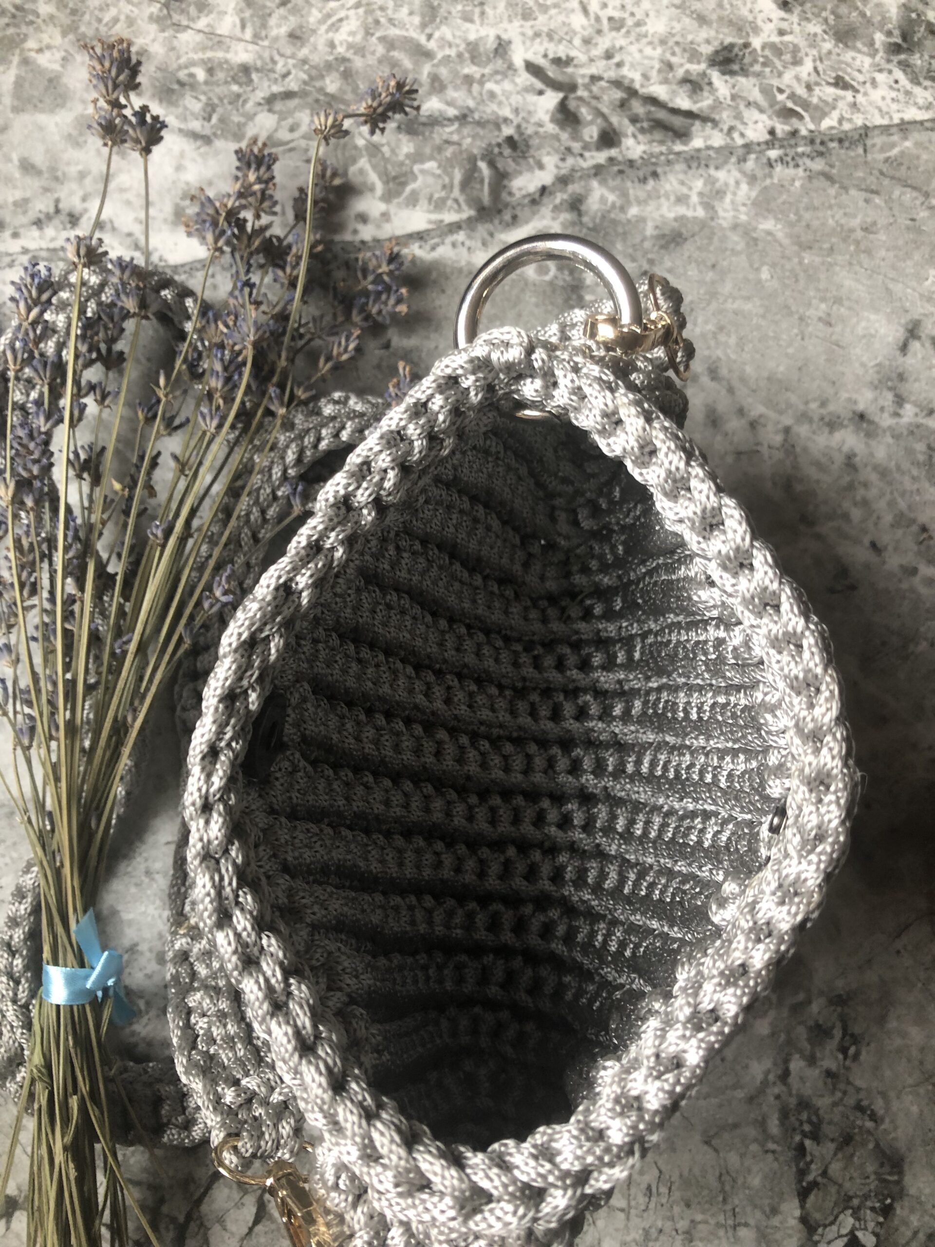 poliesterio virvės nerta rankinė per petį mergaitei