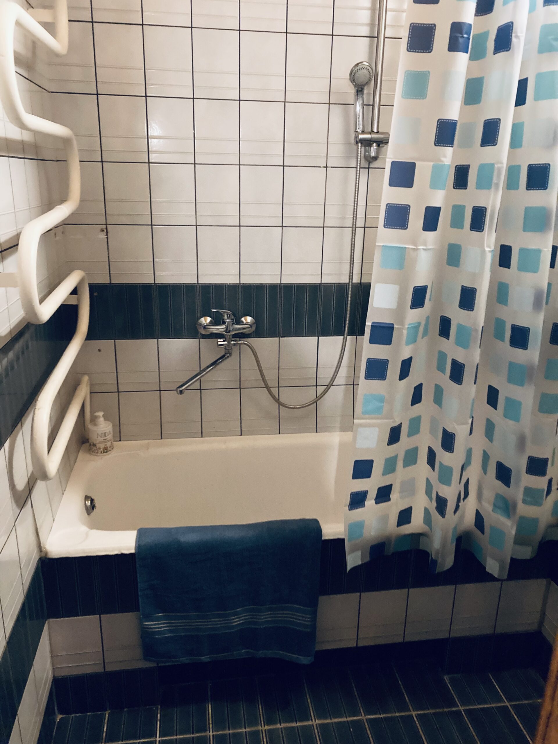 Parduodamas butas Telšiuose