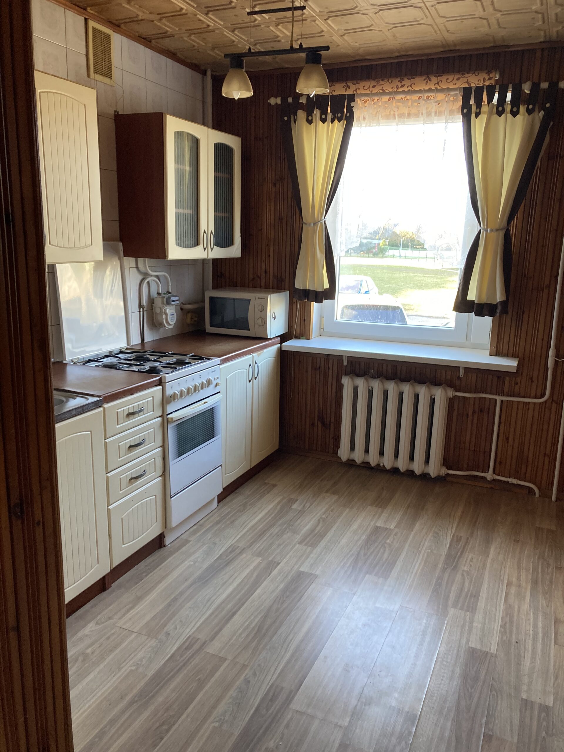 Parduodamas butas Telšiuose