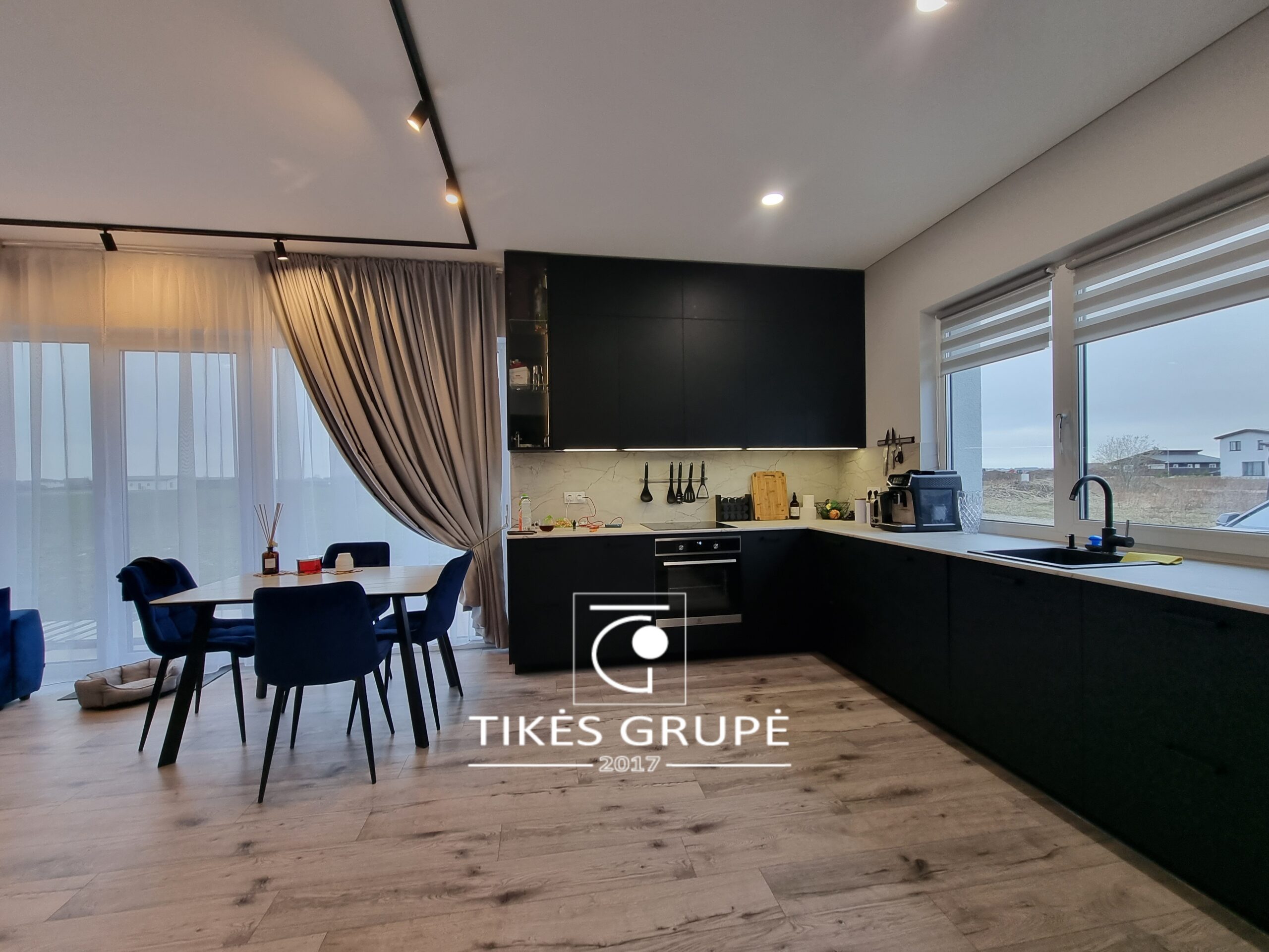 Klaipėdos raj., Trušeliuose., parduodamas 80 kv.m., mūrinis namas . Žemės sklypas 4.08 aro.