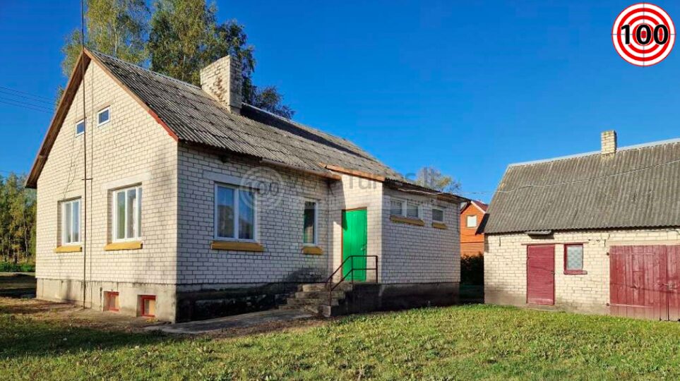 PARDUODAMAS mūrinis namas