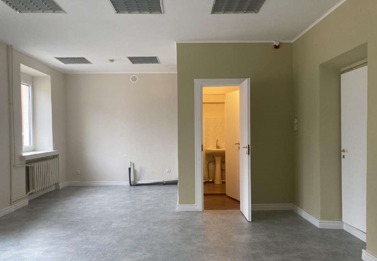 Išnuomojamos 36 kv.m. patalpos miesto centre, M.Mažvydo al., 1 aukšte