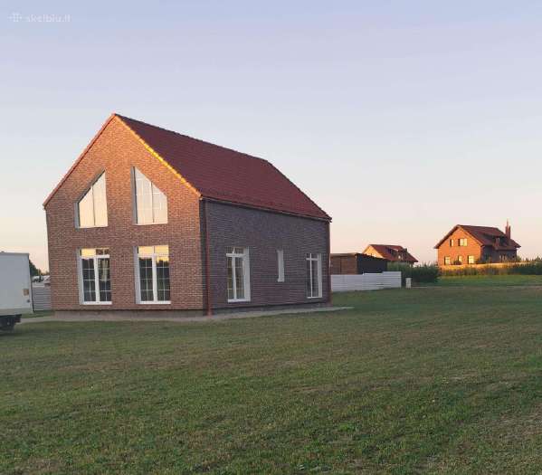 Šiltas ir jaukus namas prie Karklės