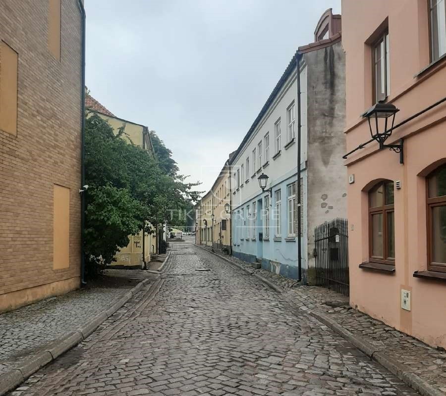 Pačiame Klaipėdos miesto centre Aukštojoje g., nuomojamos komercinės paskirties patalpos.