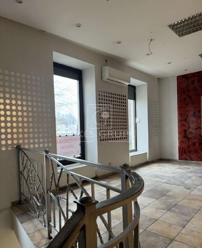 Klaipėdos senamiestyje, Turgaus g. parduodamos patalpos.