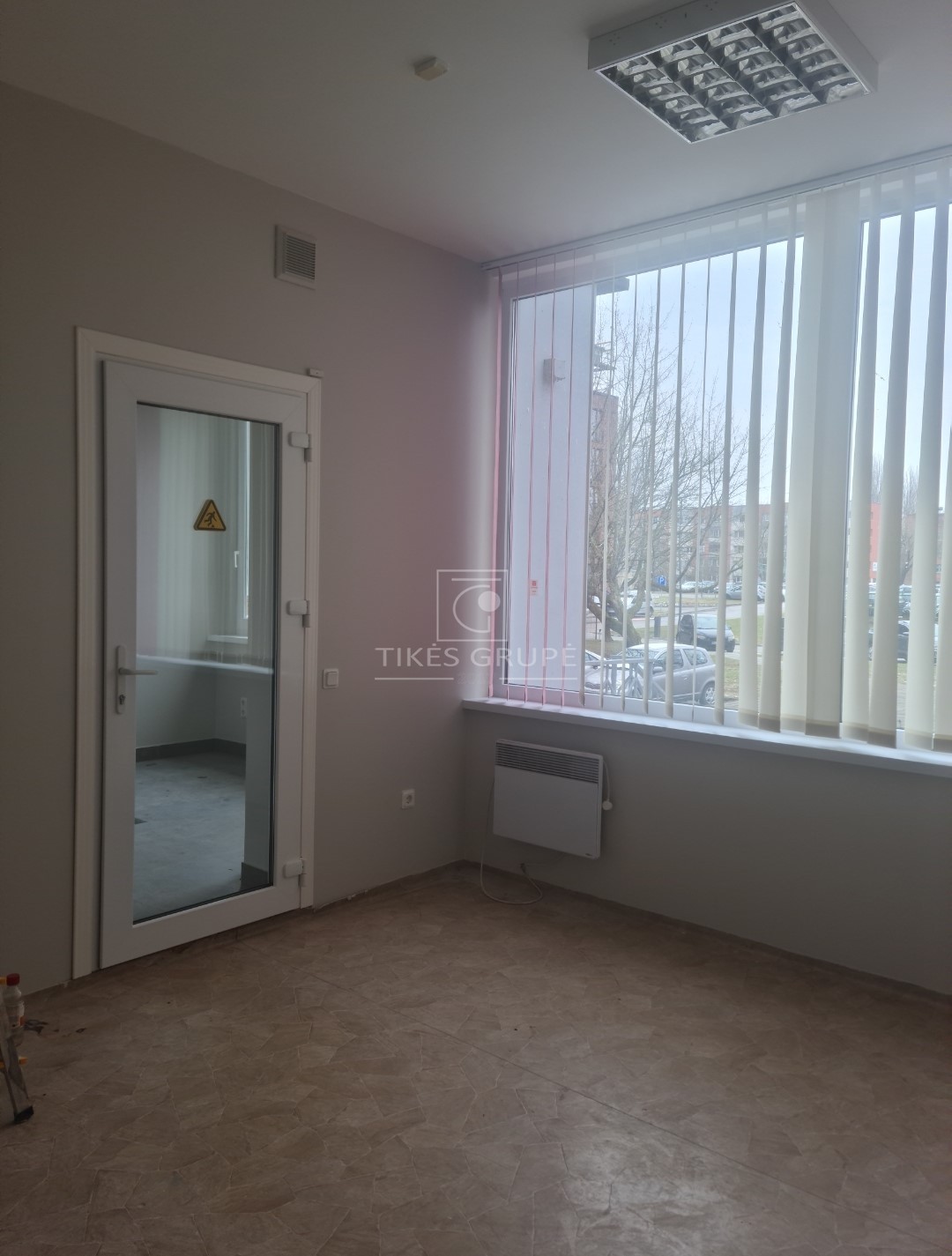 KLAIPĖDOJE TAIKOS PR. NUOMOJAMOS KOMERCINĖS PASKIRTIES PATALPOS